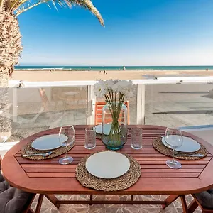 Luxury Sea Front Ii Appartamento